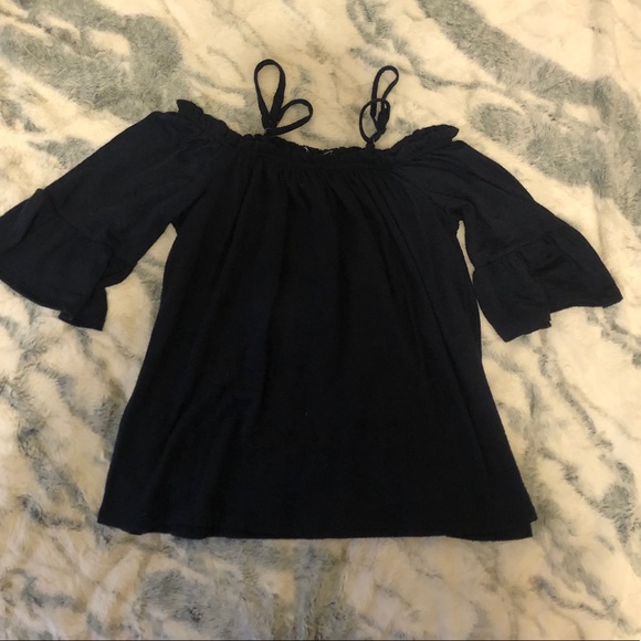 Off the shoulder top - Picture 5 of 6